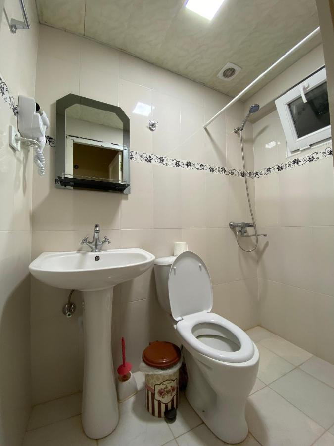 Guest House “Timote” Kutaisi Bagian luar foto